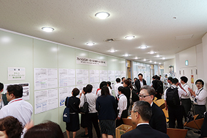 フィールドSEの“ちょっとした工夫”をポスターで掲示