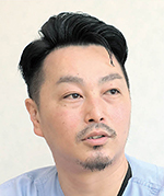 塚本洋介 技師