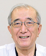 﨑尾秀彰 理事長・院長