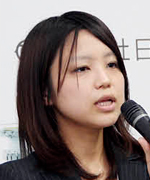 石田　睦 氏