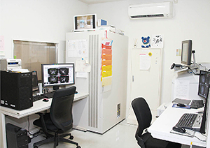 MRI・CTの操作室兼機械室