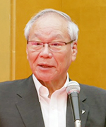 横倉義武 氏（日本医師会）