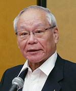 横倉義武 氏（日本医師会）