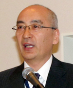 開会の挨拶をする土井　司大会長