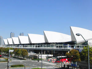機器展示ホール