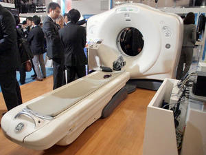 最上機種となるDiscovery CT750 HD FREEdom Edition