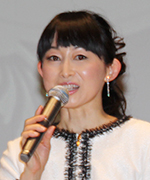 開催の挨拶をする司会の松本志のぶさん