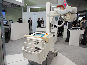 あらゆる場所で一般撮影相当の撮影が可能な「MobileDiagnost wDR」