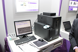 医療画像情報ディスク発行システム「MDS5410N」。画像インポーターにはアレイ社のAOCを採用可能になった。