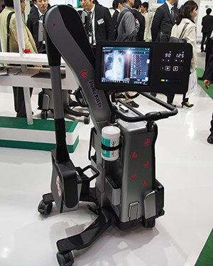 総重量90kgと小型・軽量化を実現したCALNEO AQRO