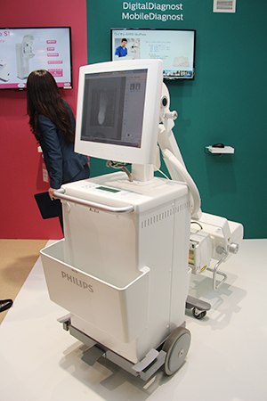 ミドルクラスの移動型X線撮影装置「MobileDiagnost M50」