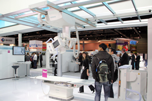 ワイヤレスFDを搭載し機構を一新した新しい「Ysio MAX」