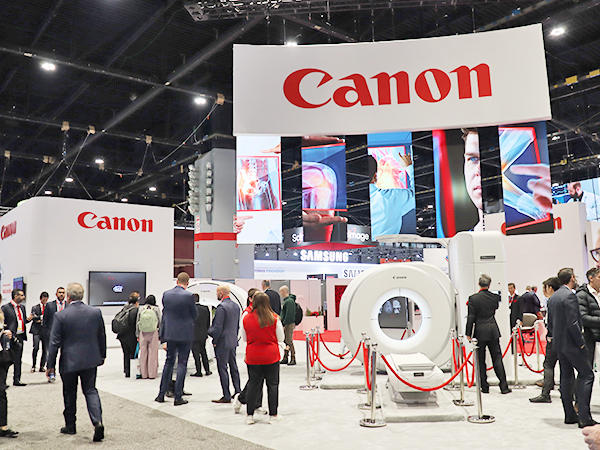 キヤノンメディカルシステムズブース