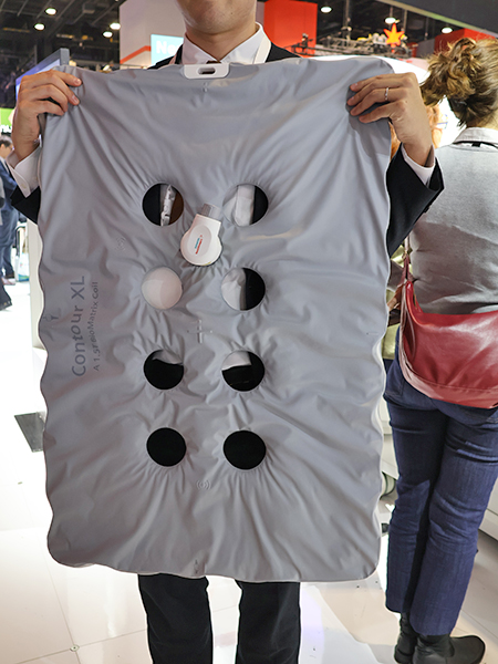 90cmの範囲をカバーできるXLサイズのブランケットコイル