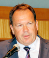 John Dineen 氏 （GEヘルスケア）