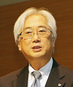 瀧口登志夫 氏（代表取締役社長）