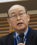 大橋謙策 理事長
