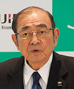 古森重隆 氏（代表取締役会長・CEO）