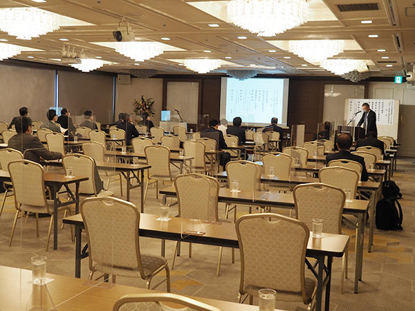 2021年度定時社員総会の会場の様子