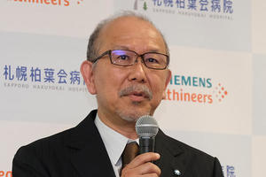 寺坂俊介 氏（柏葉会柏葉脳神経外科病院理事長・院長）