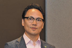 荒木達樹 氏(クロスインダストリーソリューション事業本部Healthy Living事業部) 荒木達樹 氏(クロスインダストリーソリューション事業本部Healthy Living事業部)
