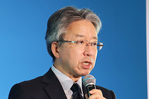 植田信策 氏(日本赤十字社) 植田信策 氏(日本赤十字社)