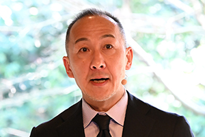 巨勢泰宏 氏（常務執行役員技術統括本部長）