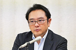 山並憲司 氏（Smart Opinion）